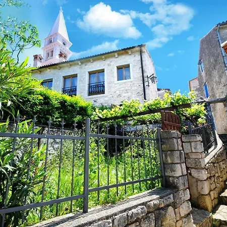 Carla- Istrian Stone With Sea View Vrsar