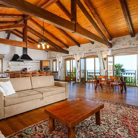 Carla- Istrian Stone With Sea View *