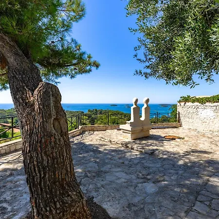 Carla- Istrian Stone With Sea View Vrsar