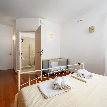 Carla- Istrian Stone With Sea View