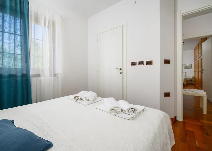 Carla- Istrian Stone With Sea View Villa