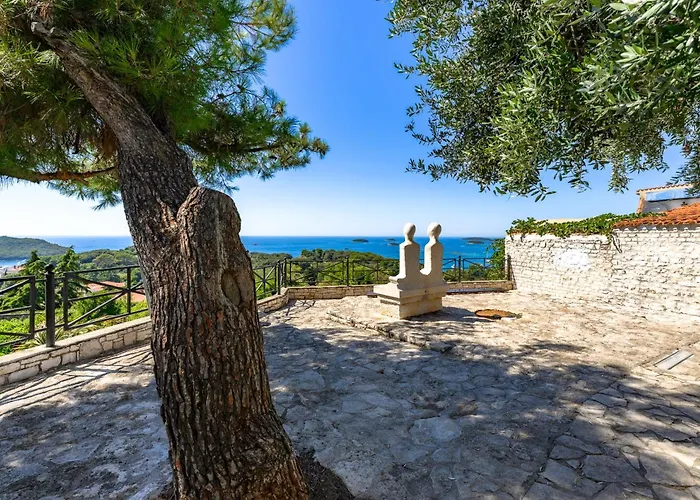 Carla- Istrian Stone With Sea View Vrsar