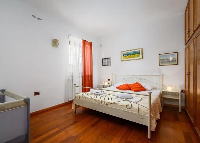 Carla- Istrian Stone With Sea View * Vrsar