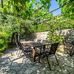 Villa Carla- Istrian Stone With Sea View Vrsar