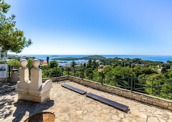 Carla- Istrian Stone With Sea View